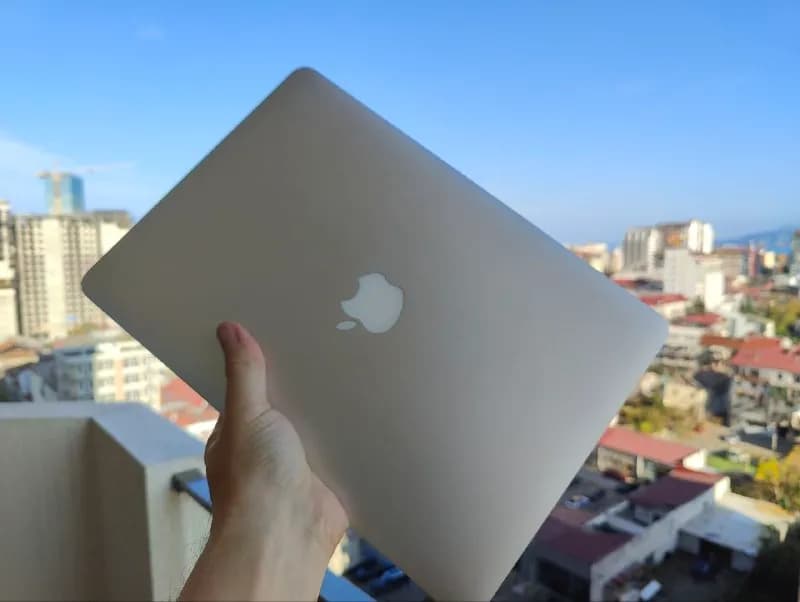 MacBook Air 13» (2017, A1466) — Батуми — 650 ₾