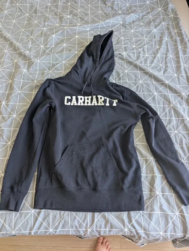 Carhartt WIP, размер M, в отличном состоянии. Цена 100 лари — Батуми — 100 ₾