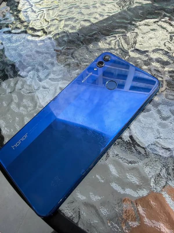 Honor 8X, 4*64 gb. Рабочий, цена 50 лари, без торга‼️ — Батуми — 50 ₾