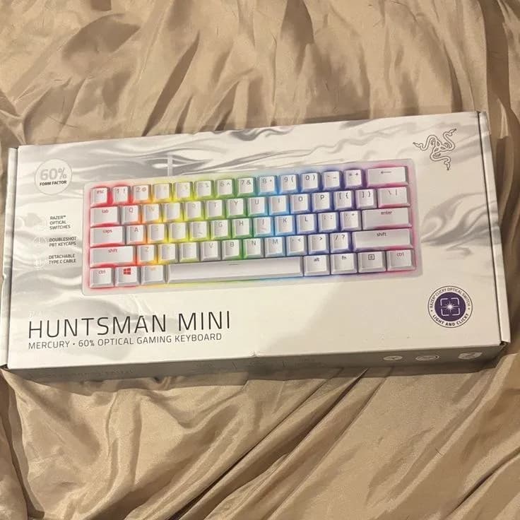 Razer huntsman mini purple switch — 120 lari — Тбилиси — 120 ₾
