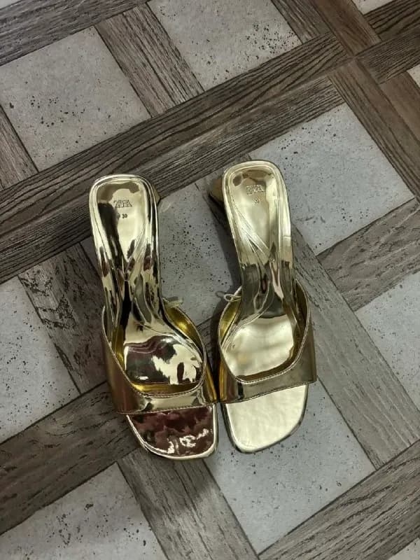 ZARA — Батуми — 50 ₾