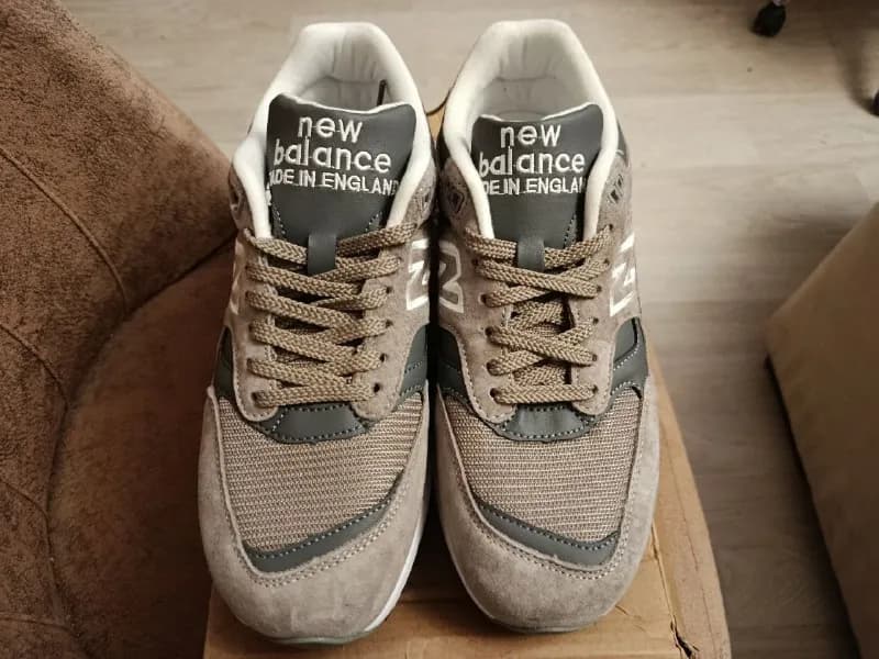 New Balance 1530, бежево-серые, размер 43 EUR\42 RU\9.5 US, стелька 27.5 см. — Тбилиси — 180 ₾