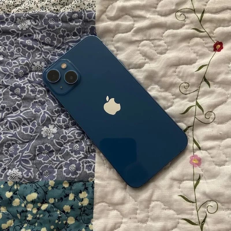 Iphone 13 — Батуми — 450 ₾