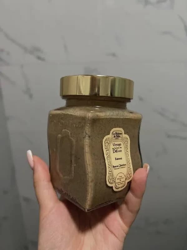 La Sultane de Saba (перелито 50 мл), 70 лари — Батуми — 70 ₾