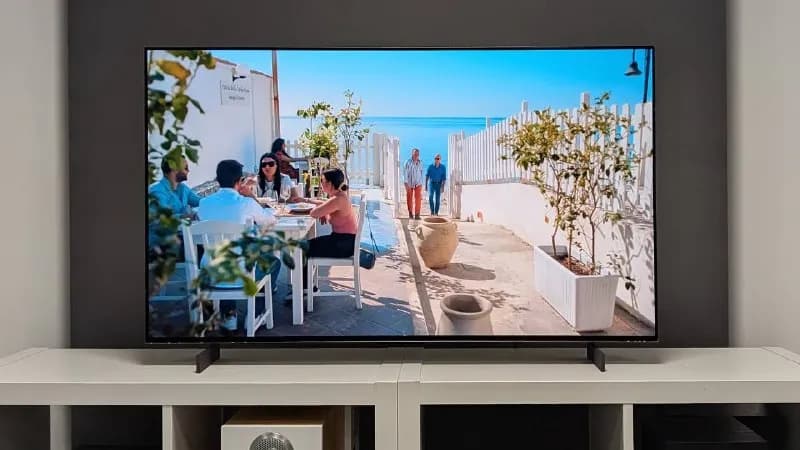 OLED телевизор LG C[телефон] дюймов. Почты новый. Пользовались всего несколько раз. Полный комплект. — Тбилиси — 2 700 ₾