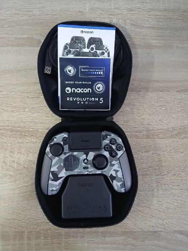 Nacon Revolution 5 Pro — Батуми — 450 ₾