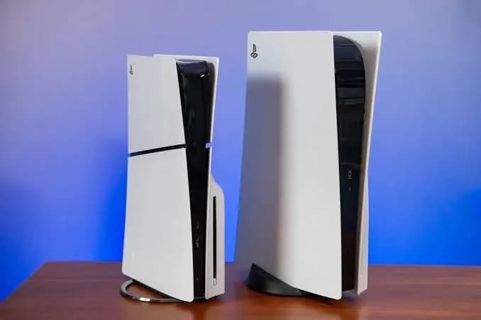 PlayStation 5-ს ან PlayStation 5 Slim-ს. — Батуми