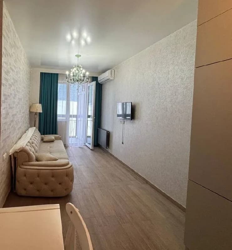 1+1 по улице Гудиашвили, 16 — Батуми — 650 $