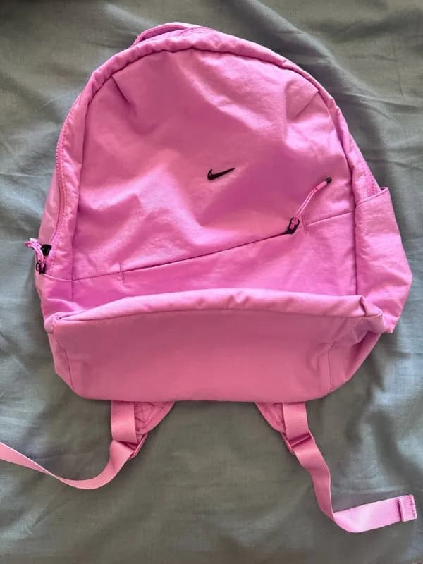 Nike — 120 лари — Батуми — 120 ₾