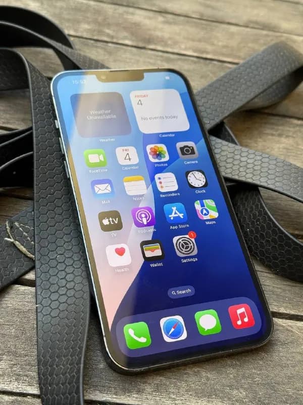iPhone 13 Pro Max на 1 терабайт. Состояние идеал. 2000 лар. — Тбилиси — 2 000 ₾