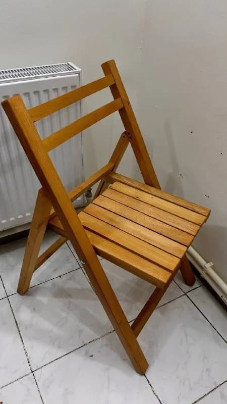 2 деревянных складных стула из массива — Тбилиси — 150 ₾