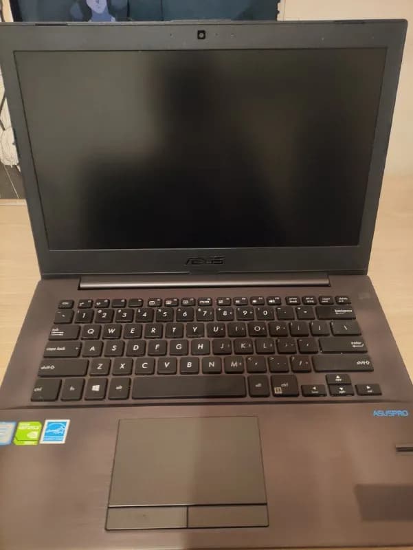 Asus Pu403uf, 12ГБ оперативной памяти, 750гб ссд суммарно, цена 850 лари. За остальными деталями в Л — Тбилиси — 850 ₾