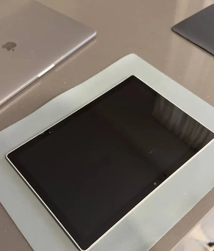 Microsoft Surface Pro 3 — Тбилиси — 3 350 ₾