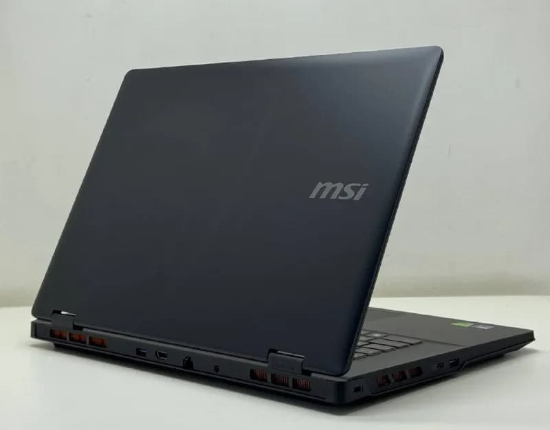 MSI Crosshair 18 HX AI. В использовании 2 месяца, новое устройство, на местной гарантии — Тбилиси