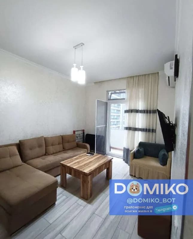 1+1, 45 кв/м — Батуми — 400 $