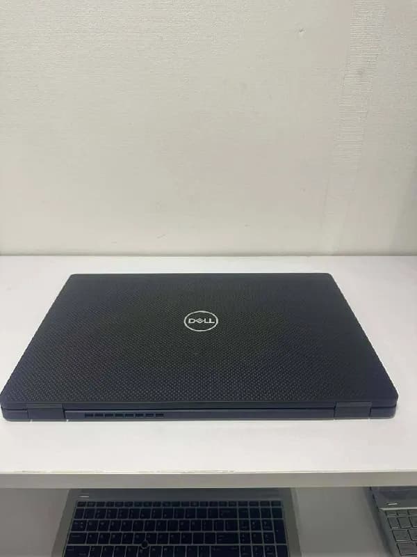 Selling leptop Dell i7-8 gen 16 ram for 550 gel — Батуми — 550 ₾