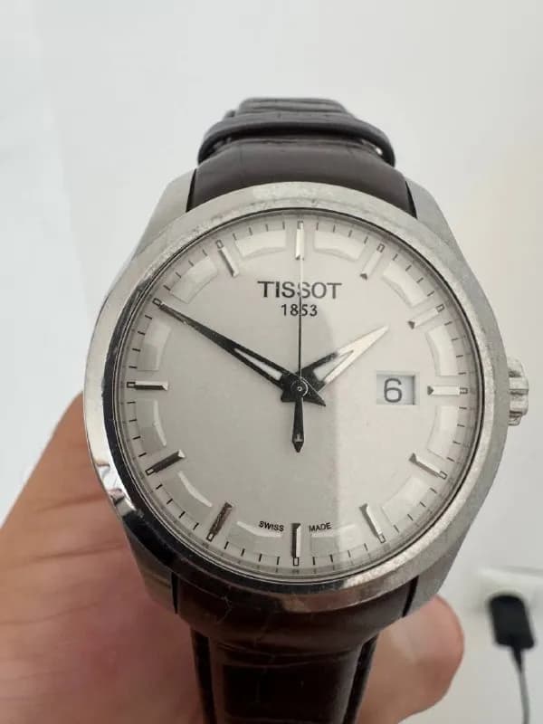 TISSOT цена 150$ носил очень мало так как не люблю кожаные ремешки — Батуми — 150 $