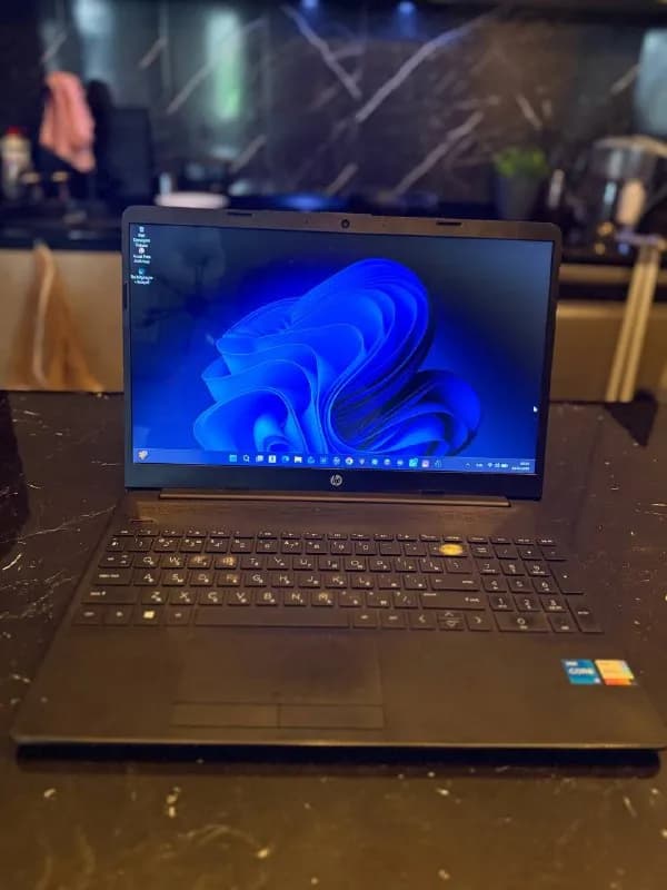 HP Laptop — Батуми