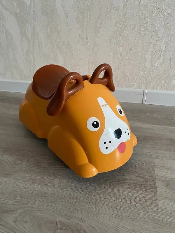 VikingToys, который подходит детям от 1 года до 4 лет, способствует развитию координации, может вращ