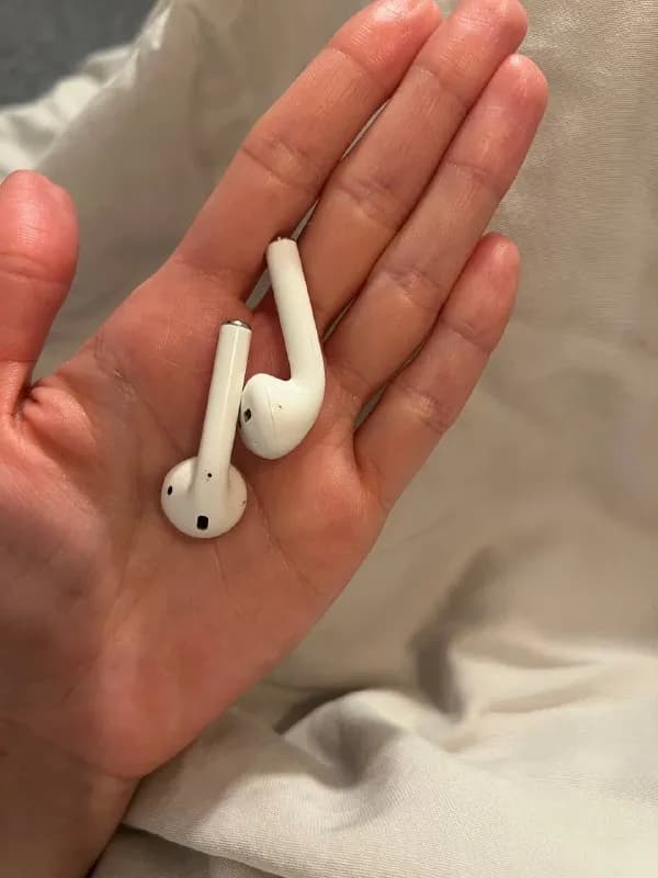 airpods — Тбилиси