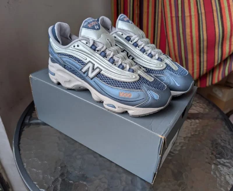 Продам кроссовки New Balance 1000