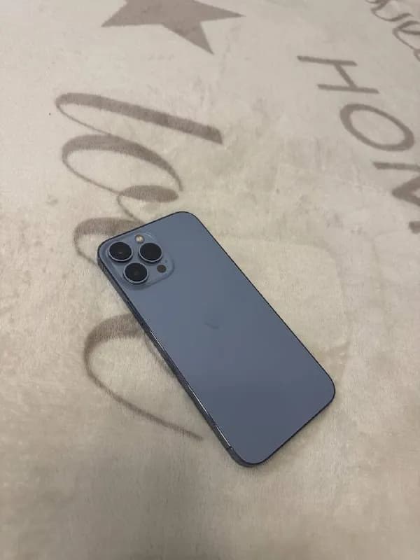 Iphone 13 pro max. — Батуми — 1,300 ₾