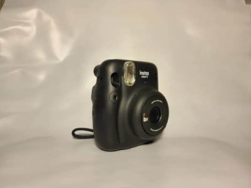 Instax mini 11 — Тбилиси — 150 ₾