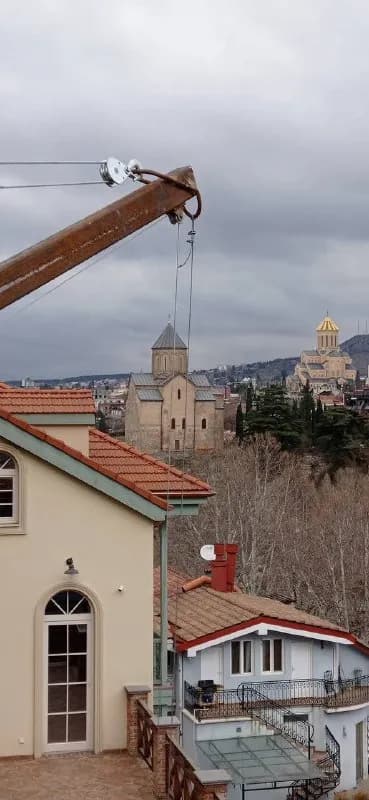 1500 лари — Тбилиси — 1 500 ₾