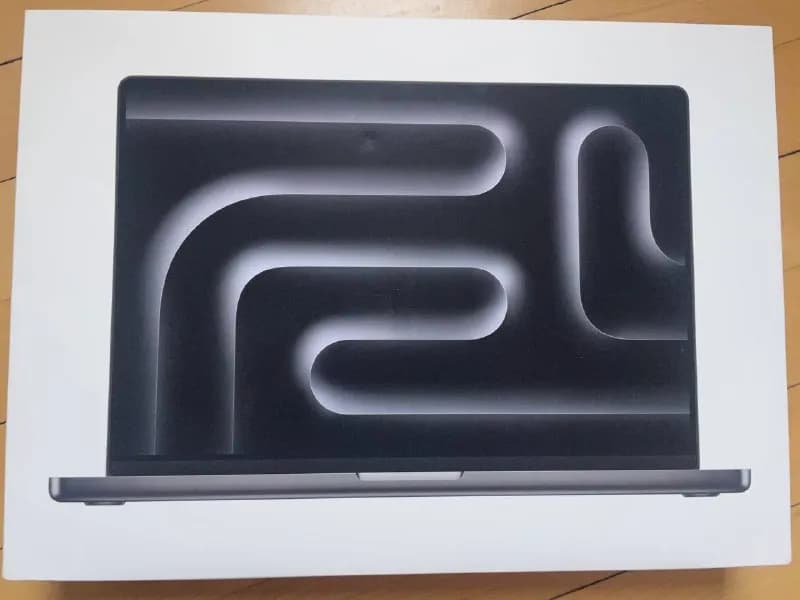 Apple MacBook Pro 16.2 inch — Тбилиси — 3 700 $