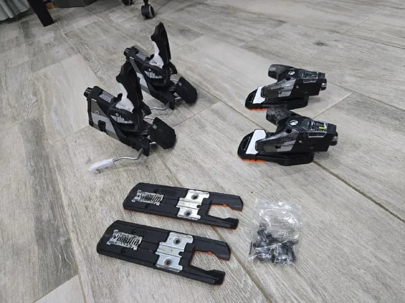 Atomic/Salomon STH2 13 GW, версия с шаром в голове креплений, скистопы 120. — Батуми — 350 ₾