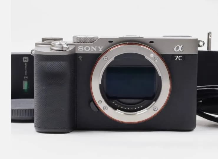 Sony a7C body полнокадровая беззеркальная камера в отличном состоянии. 900$ — Батуми — 900 $