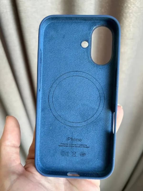 iphone 16 оригинал (есть коробка) — 120Л — Тбилиси