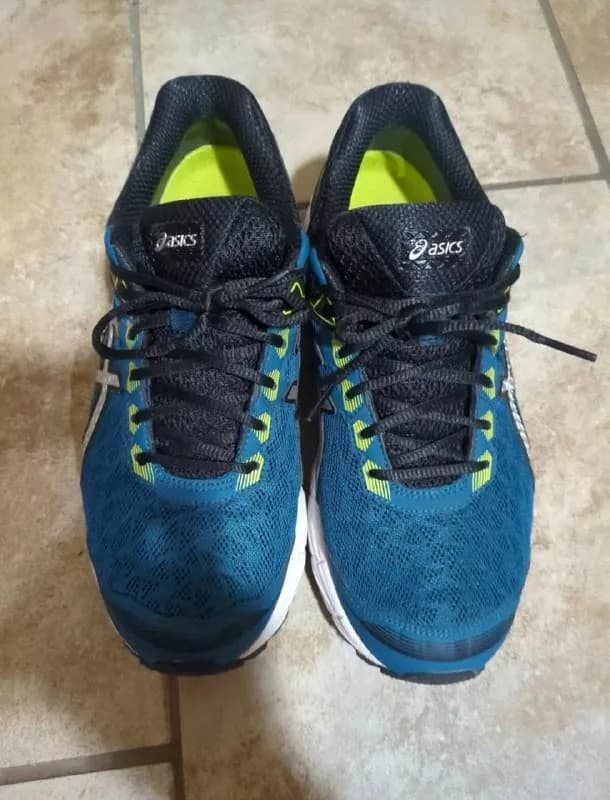 ASICS .заказывала на Амазоне. носили их дважды в спортзале, состояние новых.150 лари, размер 42,5 — Тбилиси — 150 ₾
