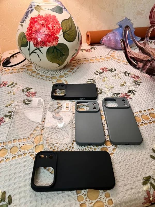 iPhone 17 pro / 17 pro max (чехол айфона) — Тбилиси — 10 ₾