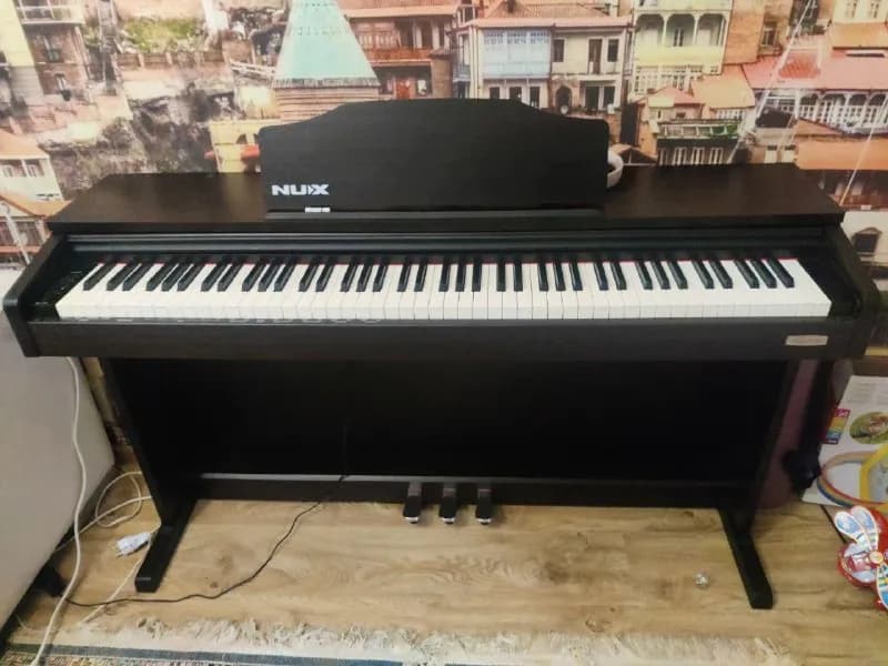 NUX WK-400 — Тбилиси — 1,000 ₾
