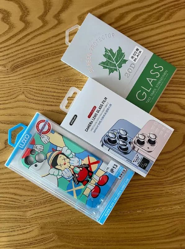 iPhone13/13pro. Защитное стекло на камеру iPhone 14/14+. Защитный чехол на iPhone 13. Всё новое по 1 — Тбилиси — 10 ₾