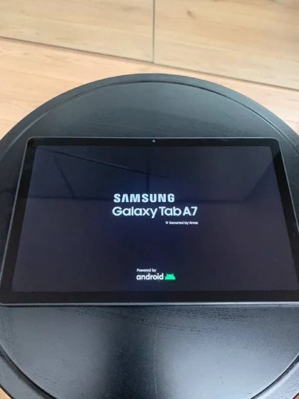 Samsung Galaxy Tab A7 64gb. Состояние нового, пользовался пару раз по работе, сейчас сбросил к завод — Тбилиси — 350 ₾