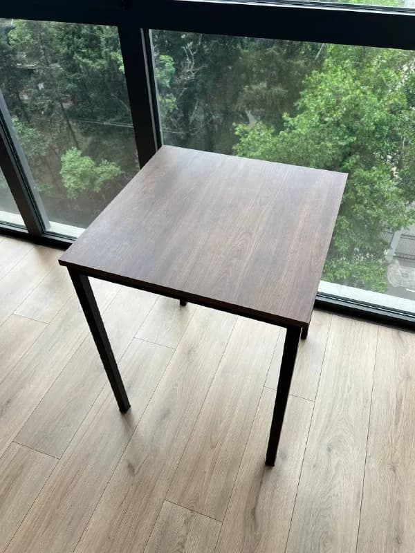60×60 высота 75 см — Тбилиси — 60 ₾