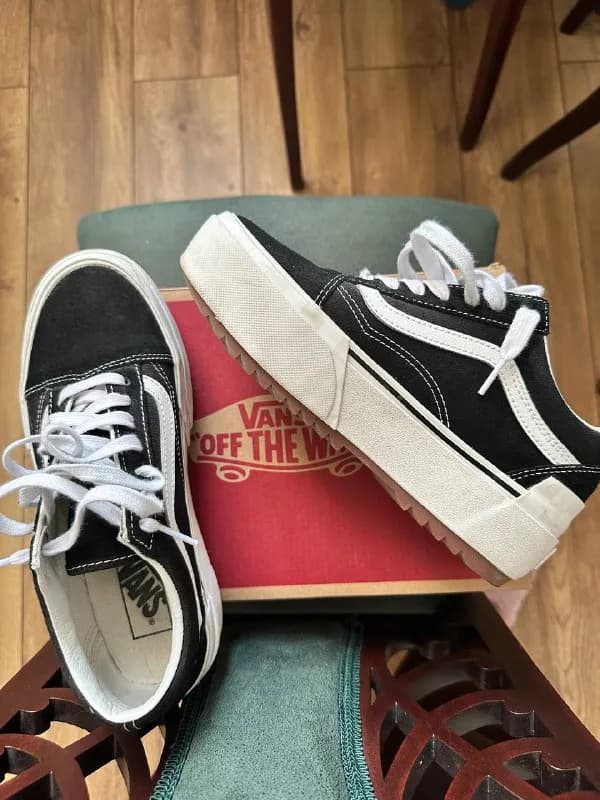 1. Кеды vans, размер 38. — Тбилиси — 230 ₾