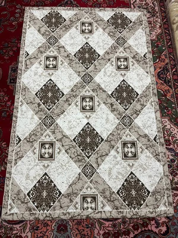 1. 150×230 — 70 лар — Тбилиси — 70 ₾