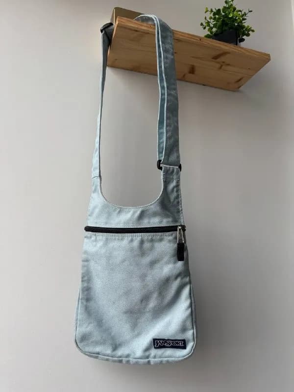 Jansport — Батуми — 55 ₾