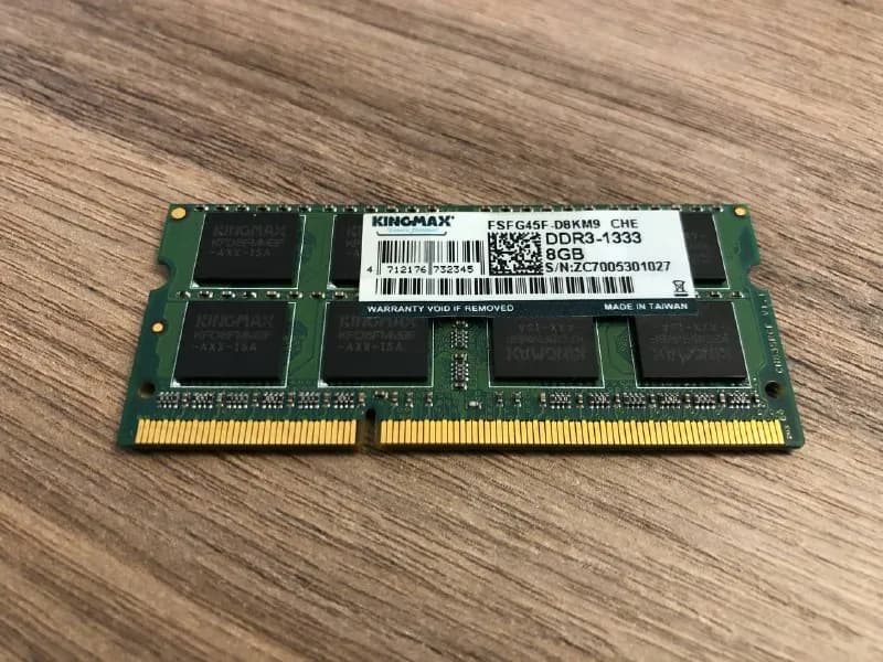 DDR3 8Gb 1333. Подойдет для старых MacBook Pro до 2012 года — Тбилиси