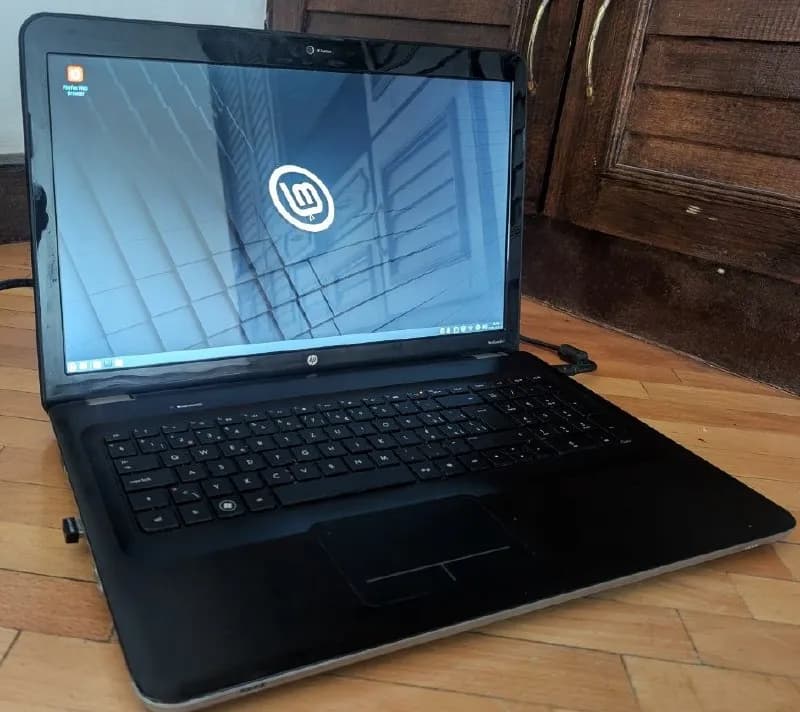 HP Pavilion dv7 — Тбилиси — 150 ₾