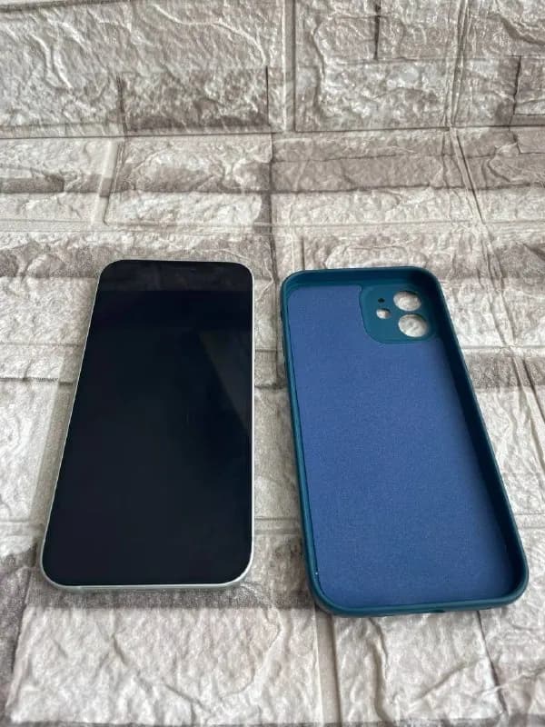 iPhone 12 / 64GB 🔥 — Тбилиси — 400 ₾