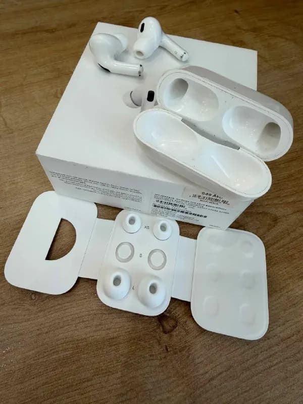 airpods pro 2, без дефектов (купил новые). Цена 350 лари — Батуми — 350 ₾