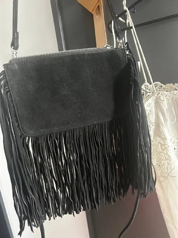 ZARA — Батуми — 80 ₾