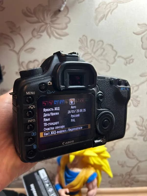 canon 5d mark 2 — Тбилиси — 1 500 $