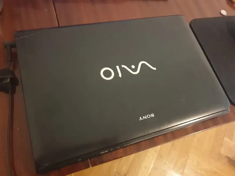 Sony Vaio SVE151 — Тбилиси — 180 ₾