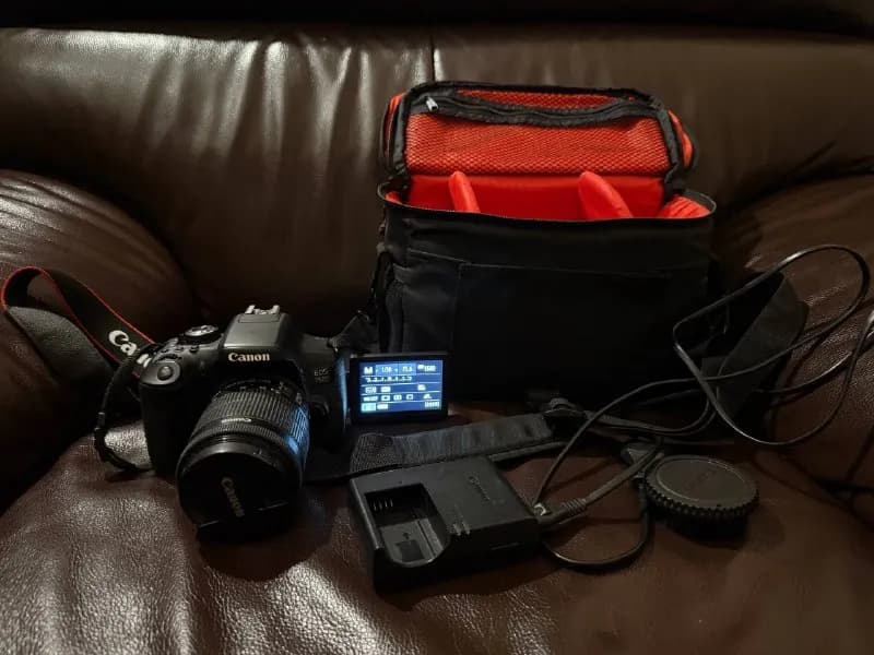 Canon EOS 750D Kit 18-55 mm — Тбилиси — 820 ₾