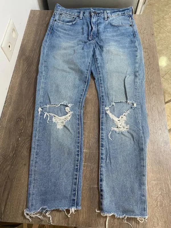 Levi’s, оригинал. Плотная джинса отличного качества, размер 38 европейский. Цена 65 лари. — Батуми — 65 ₾